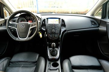 Voertuigafbeelding 9