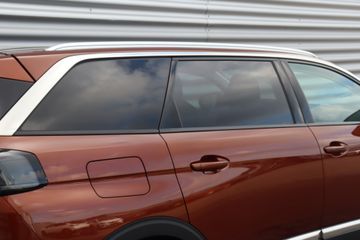 Voertuigafbeelding 11