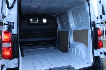 Voertuigafbeelding 14