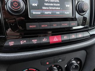 Voertuigafbeelding 16