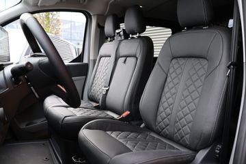 Voertuigafbeelding 12