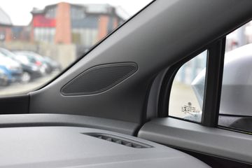 Voertuigafbeelding 35