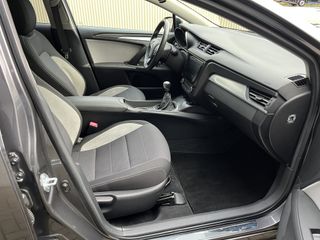 Voertuigafbeelding 27