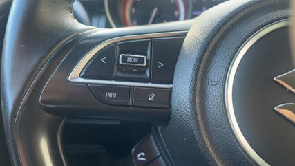 Voertuigafbeelding 4