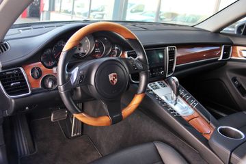 Voertuigafbeelding 12