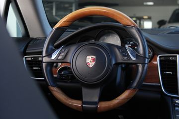 Voertuigafbeelding 25