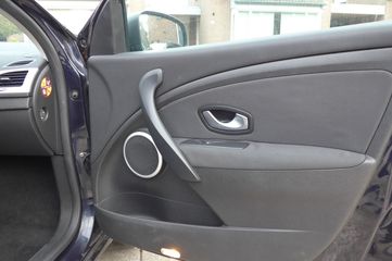 Voertuigafbeelding 16