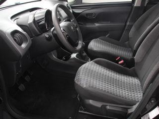 Voertuigafbeelding 8