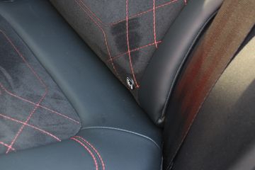 Voertuigafbeelding 24