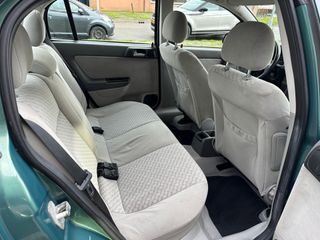 Voertuigafbeelding 17