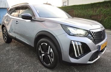 Voertuigafbeelding 4