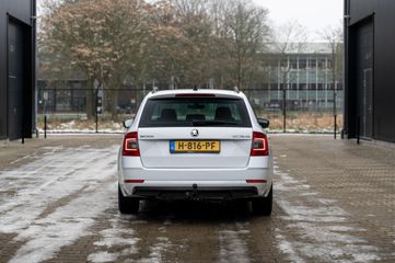 Voertuigafbeelding 16