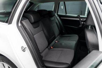 Voertuigafbeelding 38