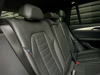 Voertuigafbeelding 35