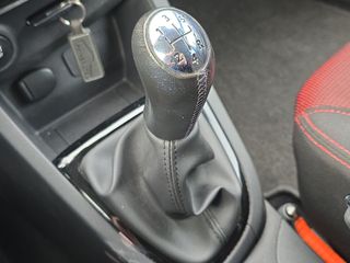 Voertuigafbeelding 18