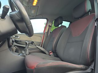 Voertuigafbeelding 2