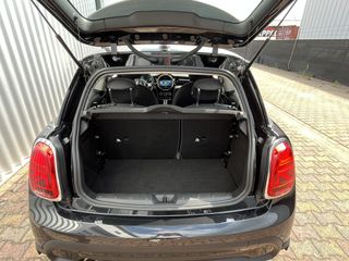 Voertuigafbeelding 16