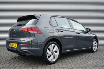 Voertuigafbeelding 5