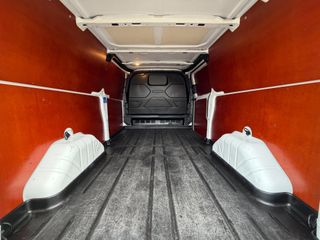 Voertuigafbeelding 10