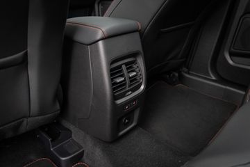 Voertuigafbeelding 30