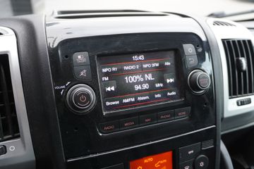 Voertuigafbeelding 12