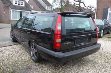 Voertuigafbeelding 3