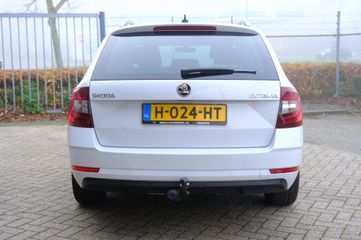 Voertuigafbeelding 7