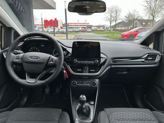 Voertuigafbeelding 6