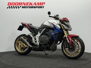 Voertuigafbeelding 1