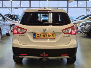 Voertuigafbeelding 10