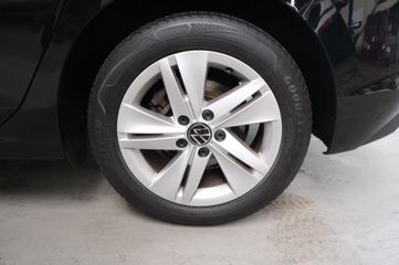 Voertuigafbeelding 18