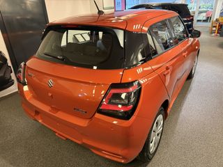 Voertuigafbeelding 3