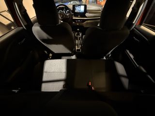 Voertuigafbeelding 4