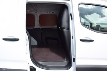 Voertuigafbeelding 4