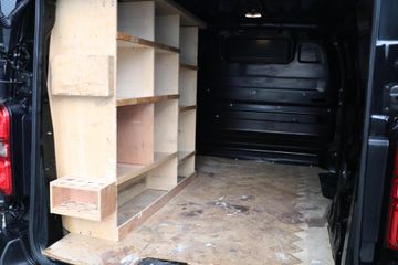 Voertuigafbeelding 9