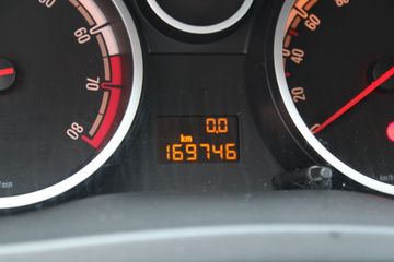 Voertuigafbeelding 12