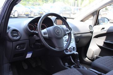 Voertuigafbeelding 9