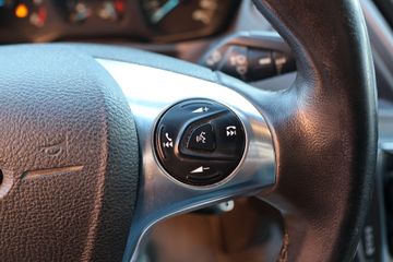 Voertuigafbeelding 12