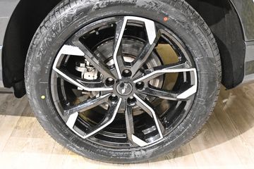 Voertuigafbeelding 15