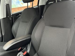 Voertuigafbeelding 26