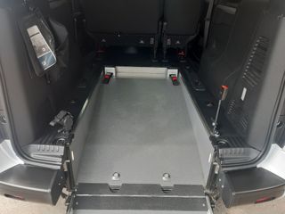 Voertuigafbeelding 12