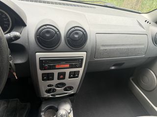 Voertuigafbeelding 17