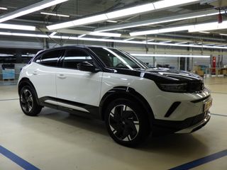 Voertuigafbeelding 3