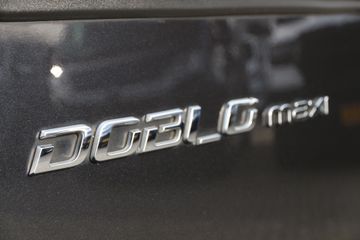 Voertuigafbeelding 12