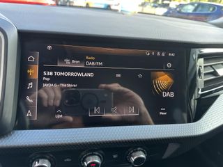 Voertuigafbeelding 21