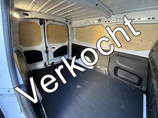 Voertuigafbeelding 12