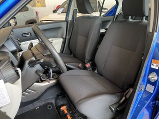 Voertuigafbeelding 8