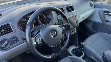 Voertuigafbeelding 7