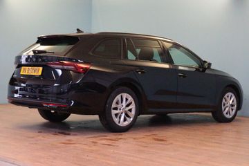 Voertuigafbeelding 6