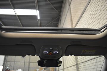 Voertuigafbeelding 38